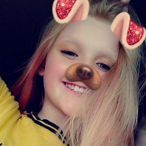 Meet your Posher, Kayla